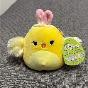 NWT - Squishmallows - Aimee - Yellow Easter Chick with Pink Accents